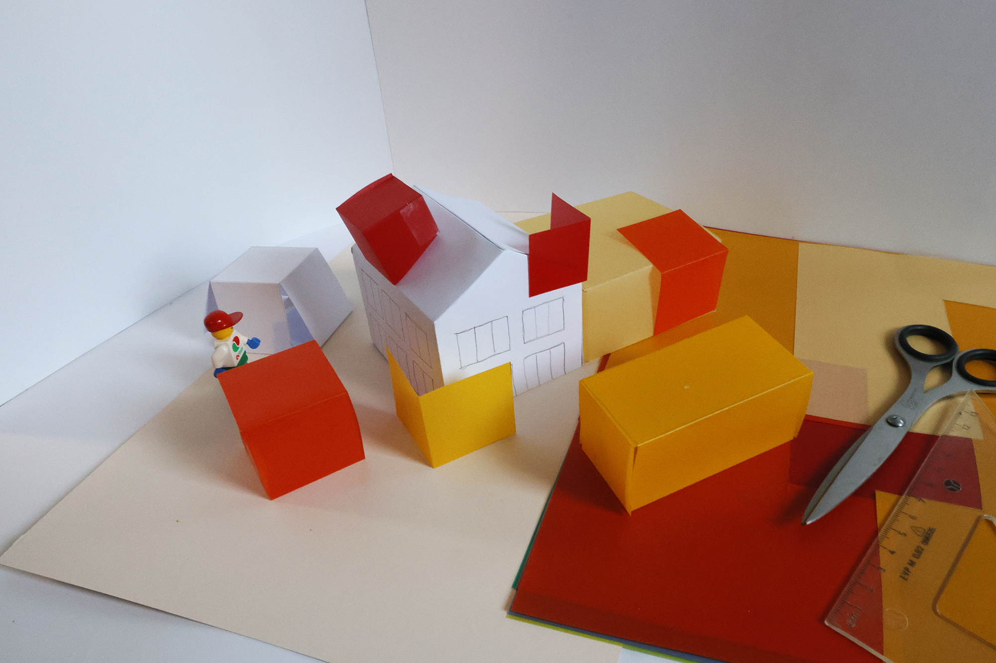 gebasteltes Haus