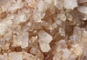 Blasrosa Quarz-Gestein